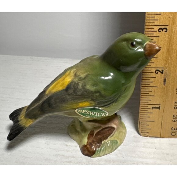 Beswick Greenfinch Ceramic Bird Figurine No. 2105A England First Version - Picture 8 of 9
